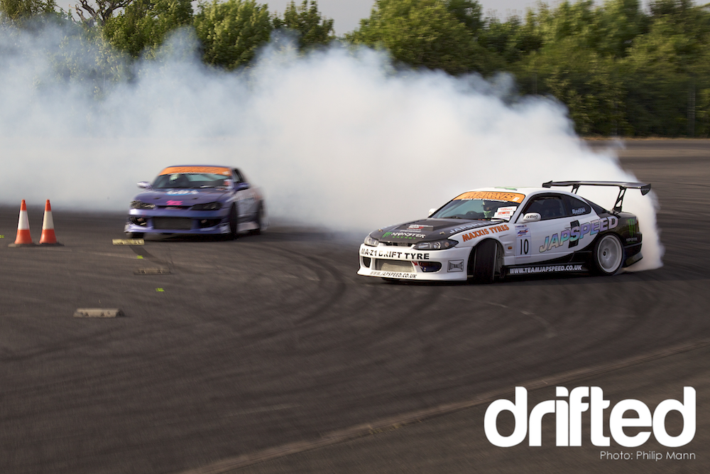 And onto the most exciting drifting of the day Paul Smith Vs Grant Laker