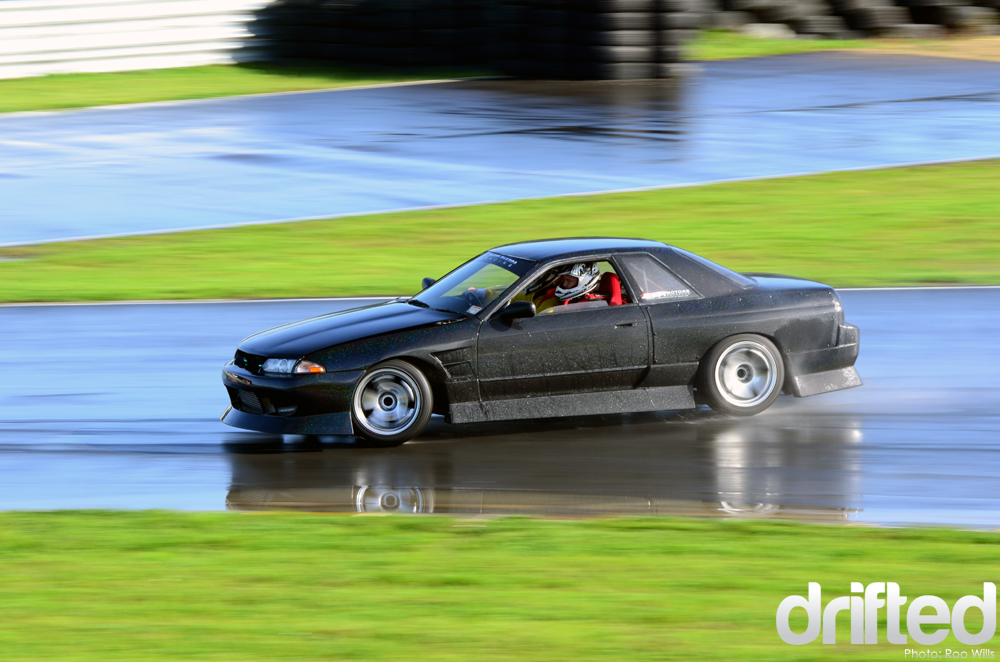 This R32 Skyline was driving well all day sporting some glittery paint too