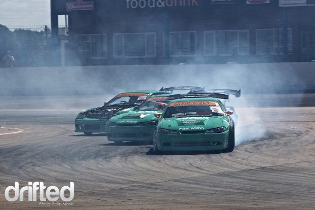 Team Green Falken triple drifting