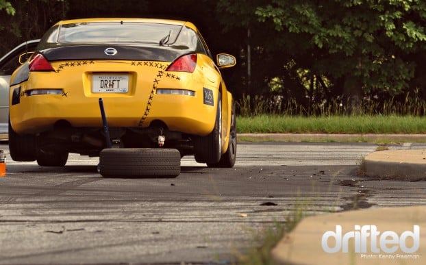 350Z drifting