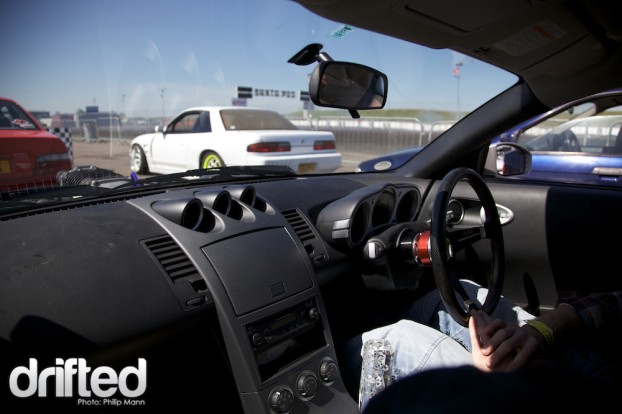 Inside Will's Supercharged 350Z at Santa Pod