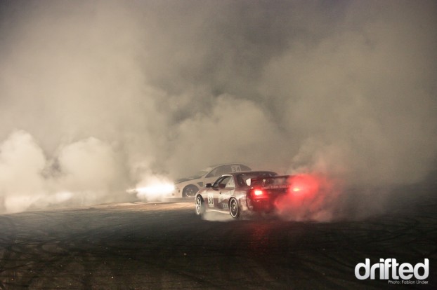 After the finals, a big white cloud ascended at the track, produced by dozens of drifters