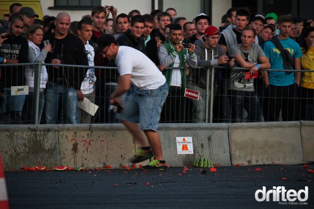 On the first attempt, Mark hit the melon with the Gopro on the rear, Markus secured the Gopro from the track