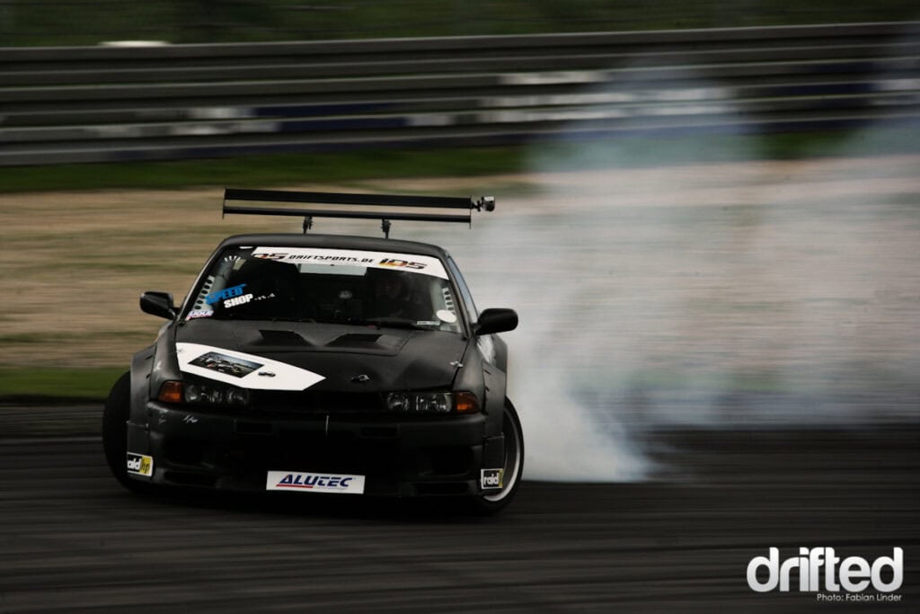 Joe was very happy to get the fourth place with a car that buil up isn&acute;t completly finished