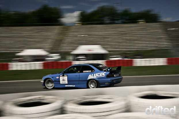 The master of all streets: Ronny Thimmig in his V8 powered E36