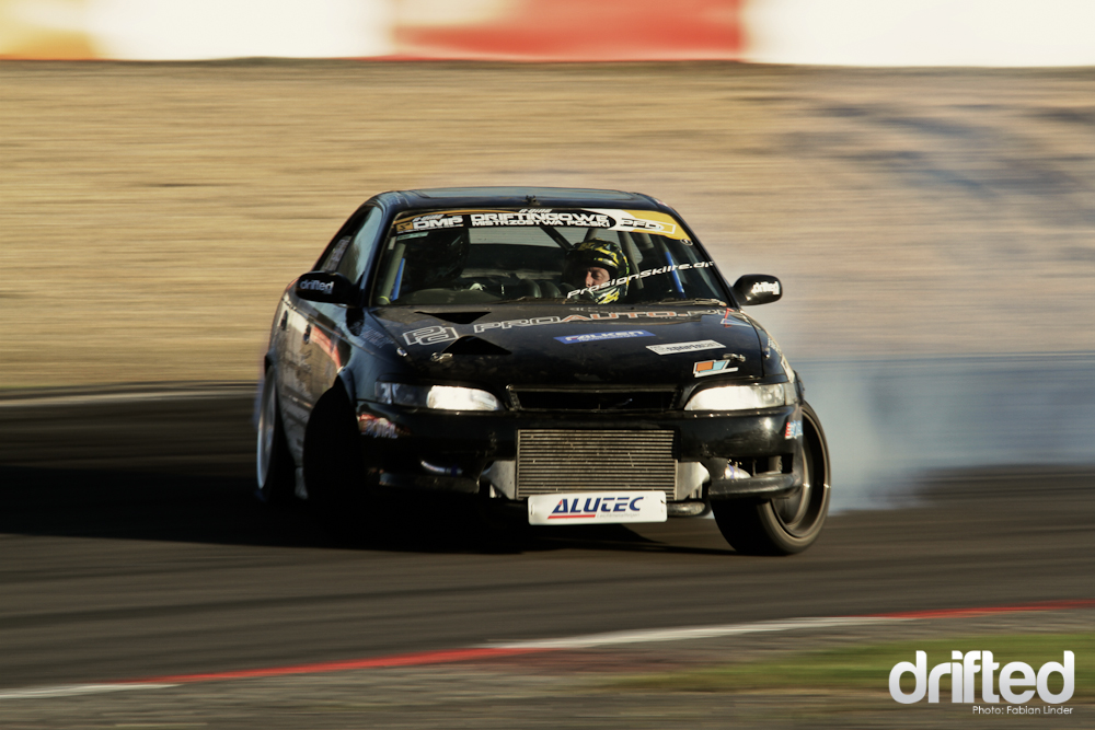 Niels Becker from the Proauto/Falken Driftteam pushed his Chaser on the edge