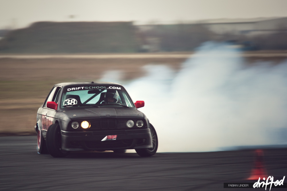 MYWAY Drift School drifting E30