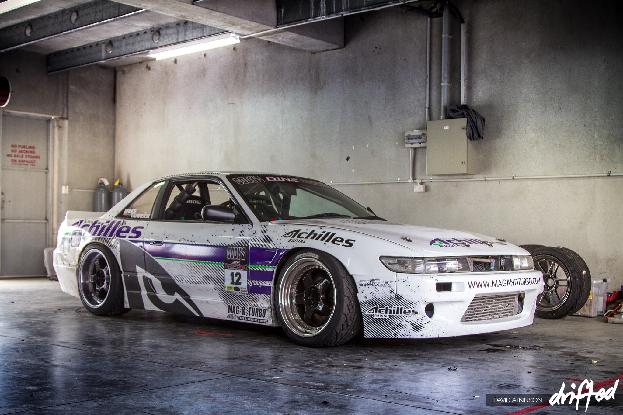 Another new livery was that applied to both Bruce Tannock’s Rocket Bunny S1...