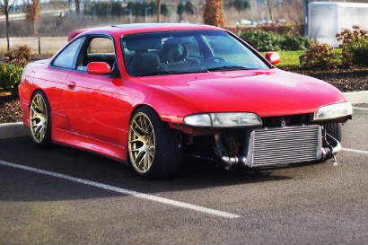 DESKTOP: A Lonely Parking Lot