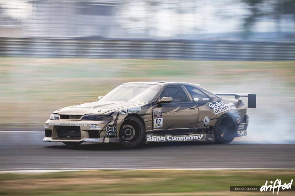 EVENT: D1NZ 2014: Round Four - Image Zak Pole R33 Skyline