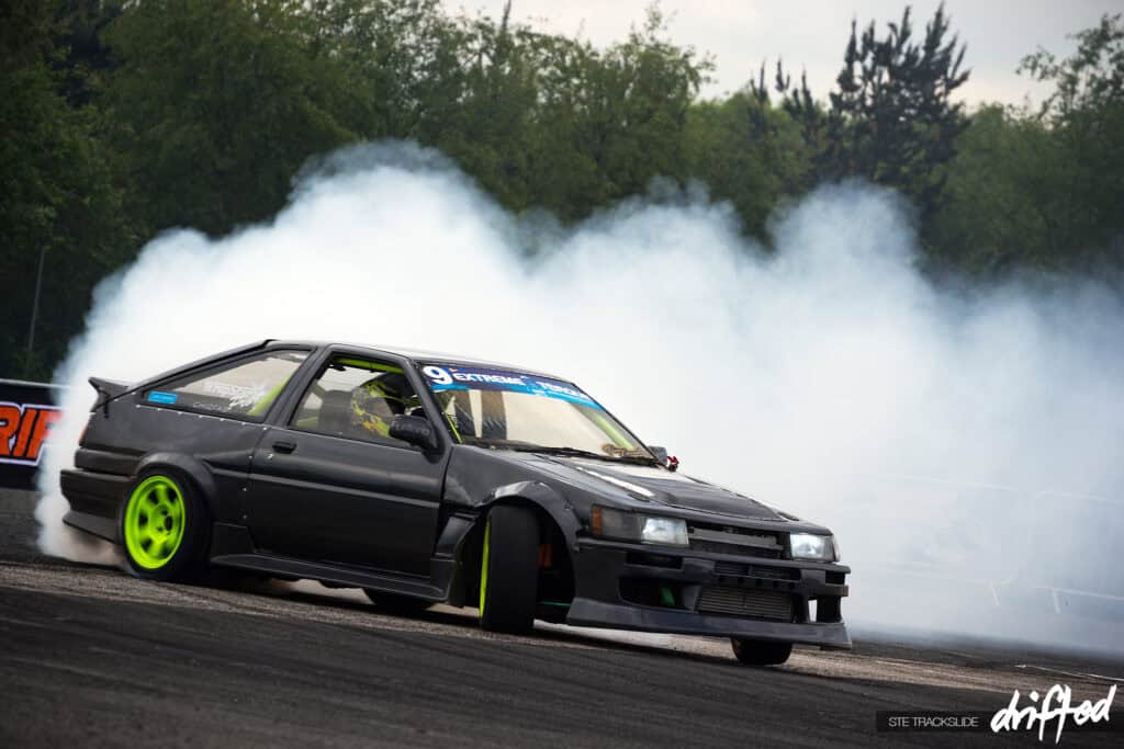 Chasing Smoke: The Extreme Torque Show 2014 - Nissan Factory - Image The Extreme Torque Show Nissan 2014 (31)