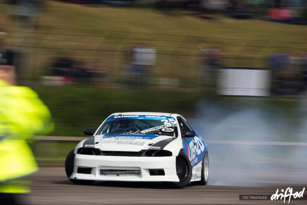 Chasing Smoke: The Extreme Torque Show 2014 - Nissan Factory - Image The Extreme Torque Show Nissan 2014 (8)