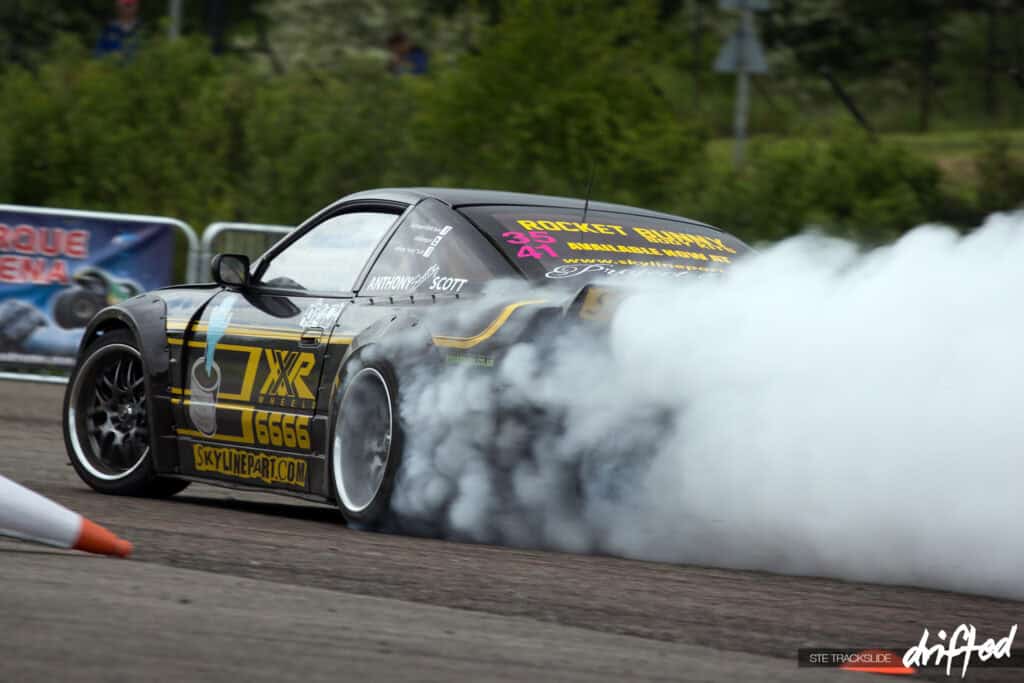 Chasing Smoke: The Extreme Torque Show 2014 - Nissan Factory - Image The Extreme Torque Show Nissan 2014 (9)