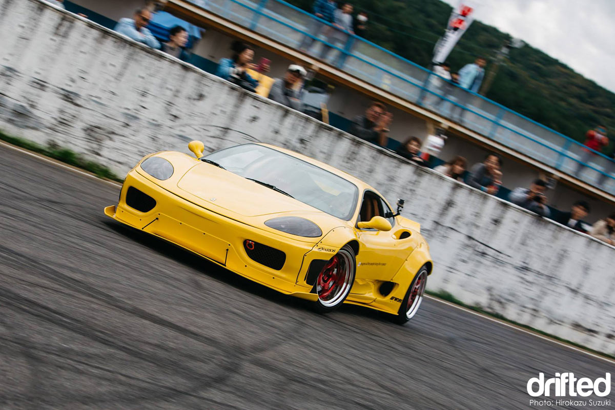 Arios X Liberty Walk Ferrari F360 Modena drift car sideways front