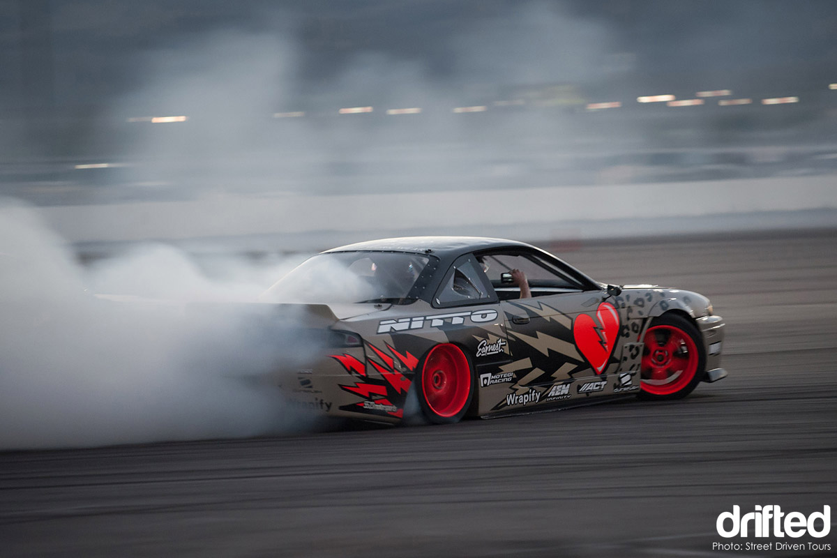 nissan 240sx s14 drifting