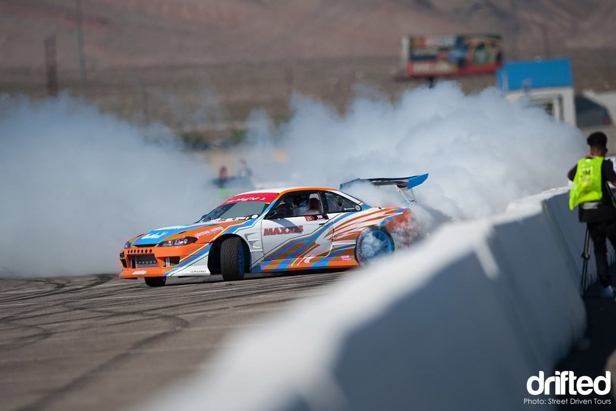 nissan silvia s15 sideways