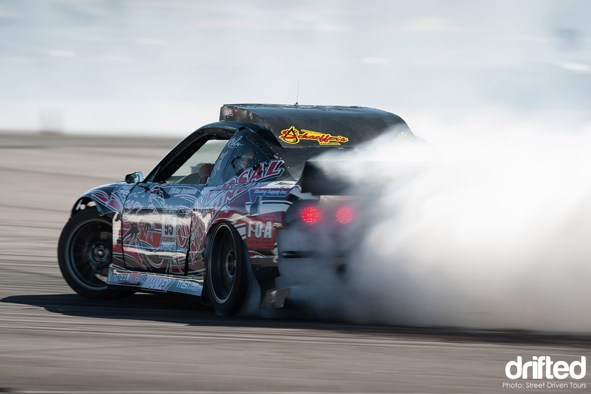 nissan 240sx s13 drifting