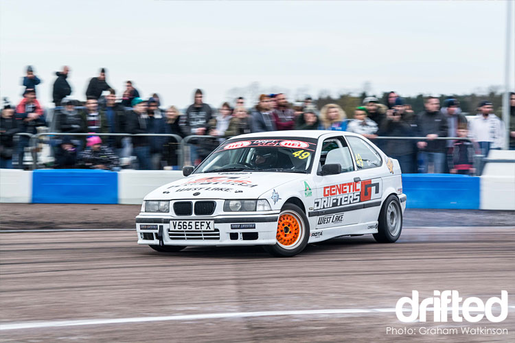 white-bmw-e36-hatch-drift-cup-round-1-2017