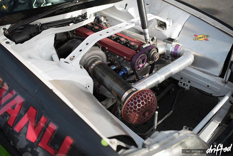 daigo-saito-jzx100-2jz-engine-bay