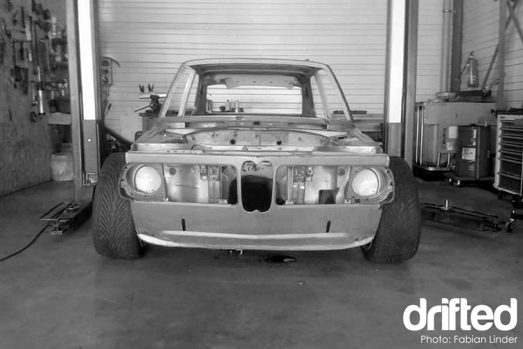 bmw 2002 no paint