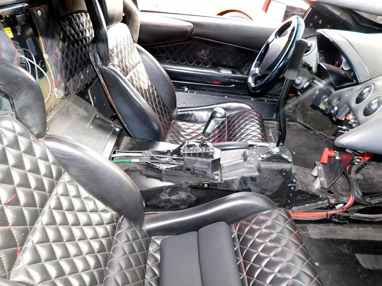 lambo interior