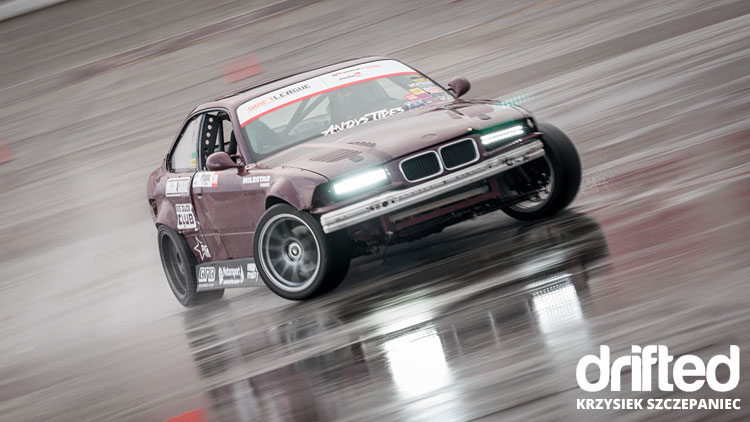 e36 sedan drifting