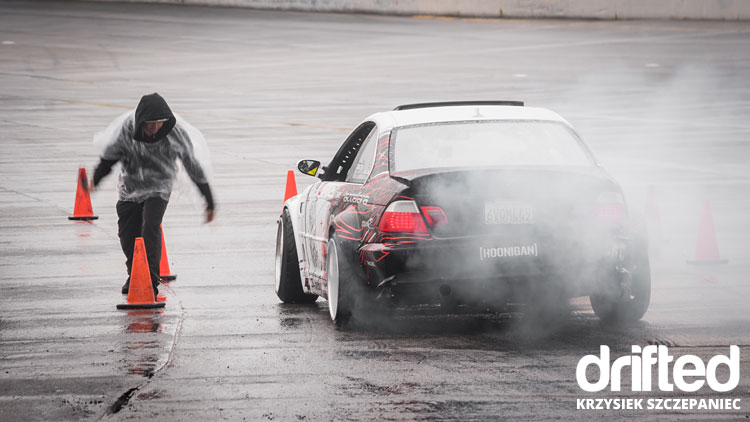 e46 m3 drift car on start line