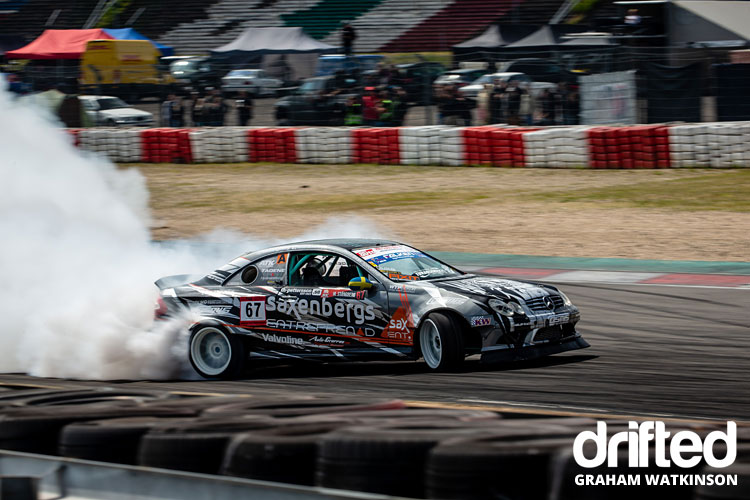 mercedes-drifting-4