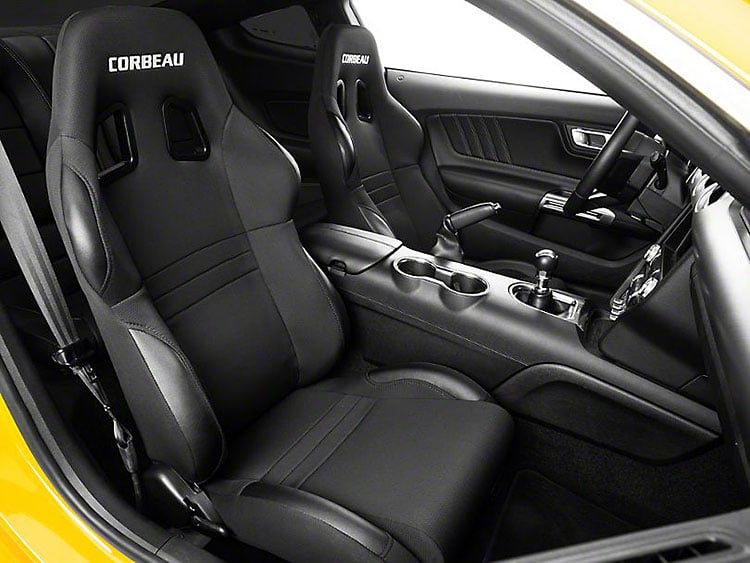 corbeau a4 interior