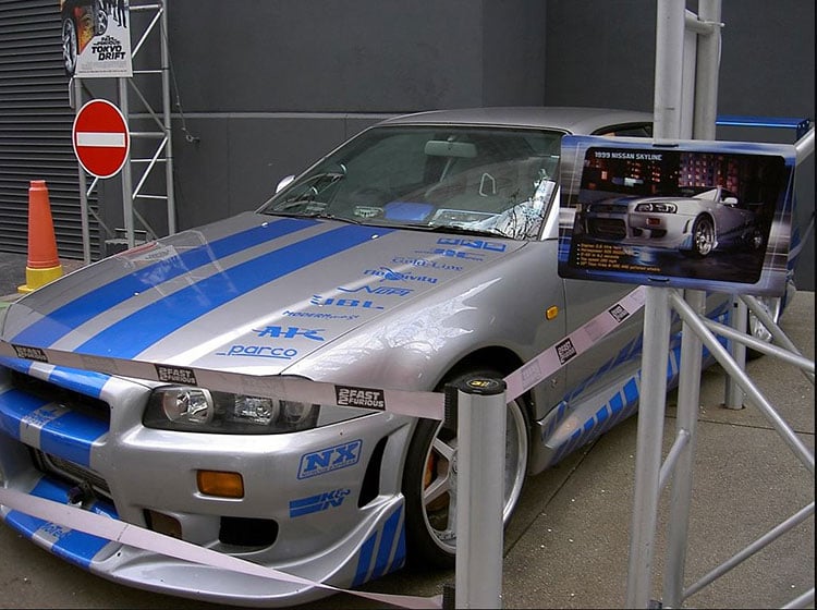 nissan skyline r34 gtt