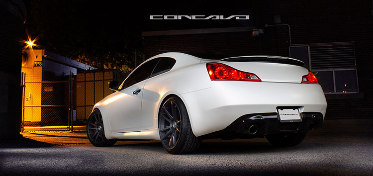 white g37 dark wheels