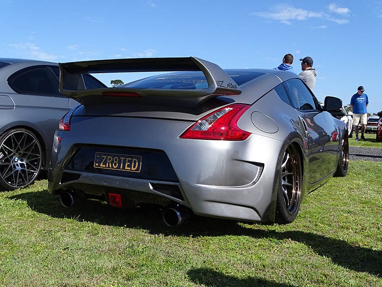 slammed nissan 370z car show