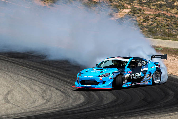 dai yoshihara fd formula drift big angle smoke blue