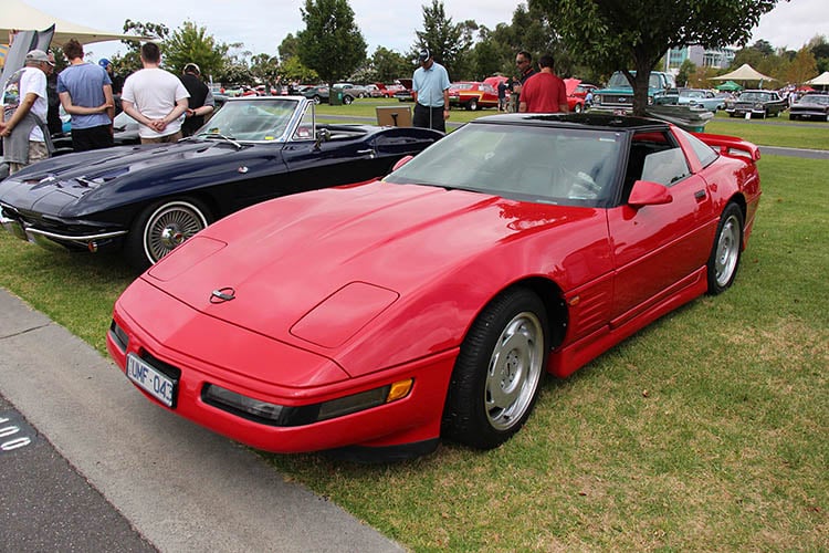 chevrolet c4 corvette red car show