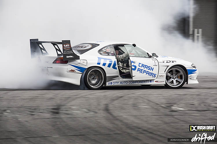 nissan silvia s15 burnout