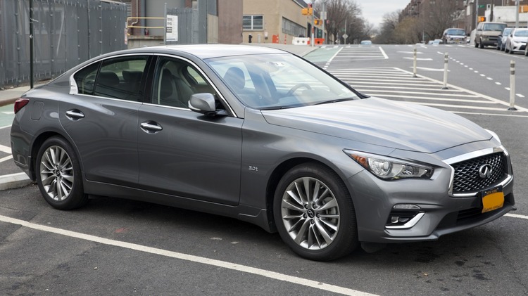 q50 infiniti q50 vs q70