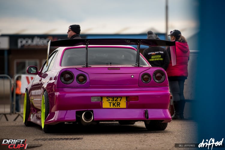 NISSAN SKYLINE GTR R34 COM BODY KIT PARA DRIFT