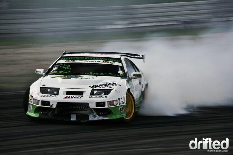 drift 300zx wide body