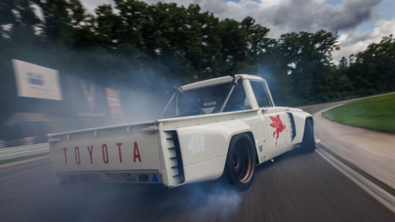 Ryan Tuerck's '66 Toyota Stout Drift Pickup - Image ryan tuerck 1966 toyota stout drift pickup rear