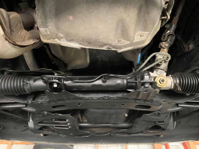 Guess The Price – 1997 Nissan Stagea 25X - Image 13