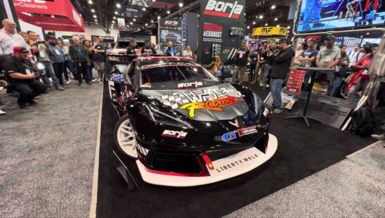 Matt Field Unveils World's First Manual C8 Corvette At SEMA Show - Image Matt Field Unveils World's First Manual C8 Corvette At SEMA Show - Image 5