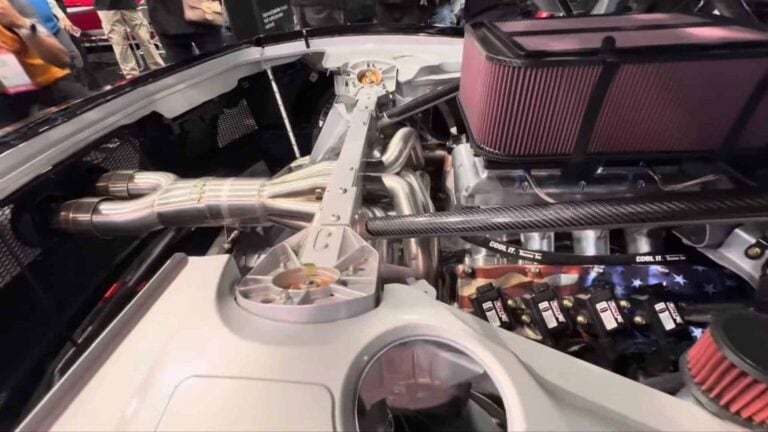 Matt Field Unveils World's First Manual C8 Corvette At SEMA Show - Image Matt Field Unveils World's First Manual C8 Corvette At SEMA Show - Image 8