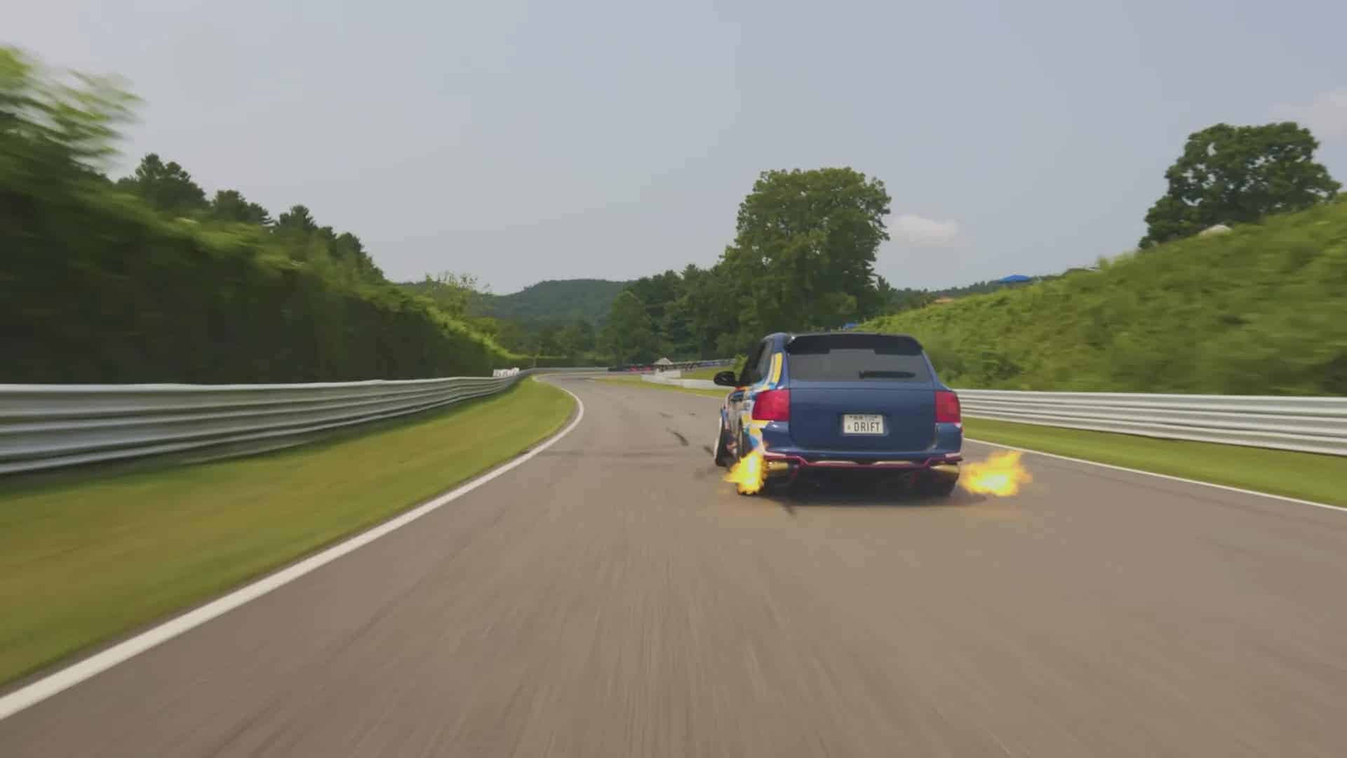 This LS-Swapped Porsche Cayenne Is The Best Thing You'll See Today - Image This LS-Swapped Porsche Cayenne Is The Best Thing You'll See Today - Image 13