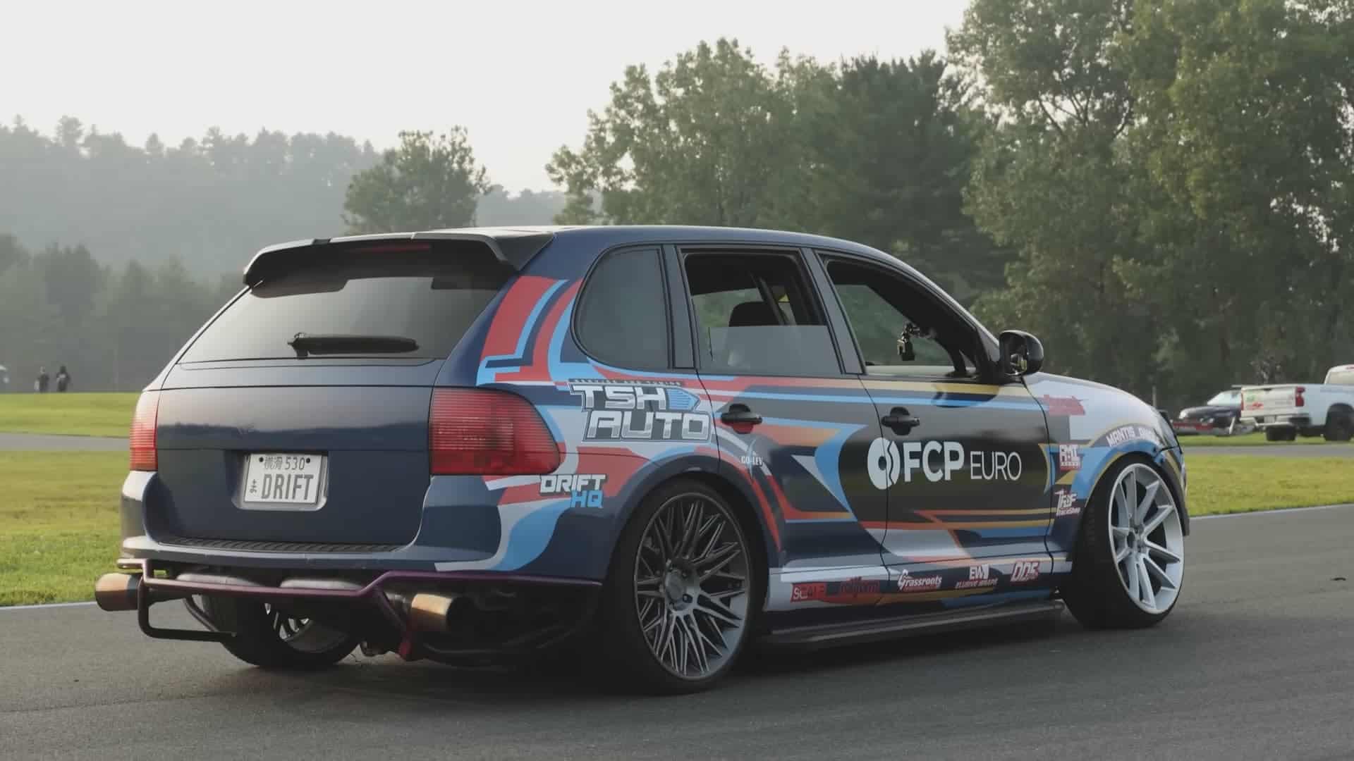 This LS-Swapped Porsche Cayenne Is The Best Thing You'll See Today - Image This LS-Swapped Porsche Cayenne Is The Best Thing You'll See Today - Image 16