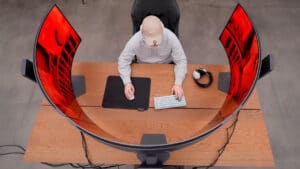 Are The Latest Monitors Better Than VR Headsets For Drifting Games? - Image 2