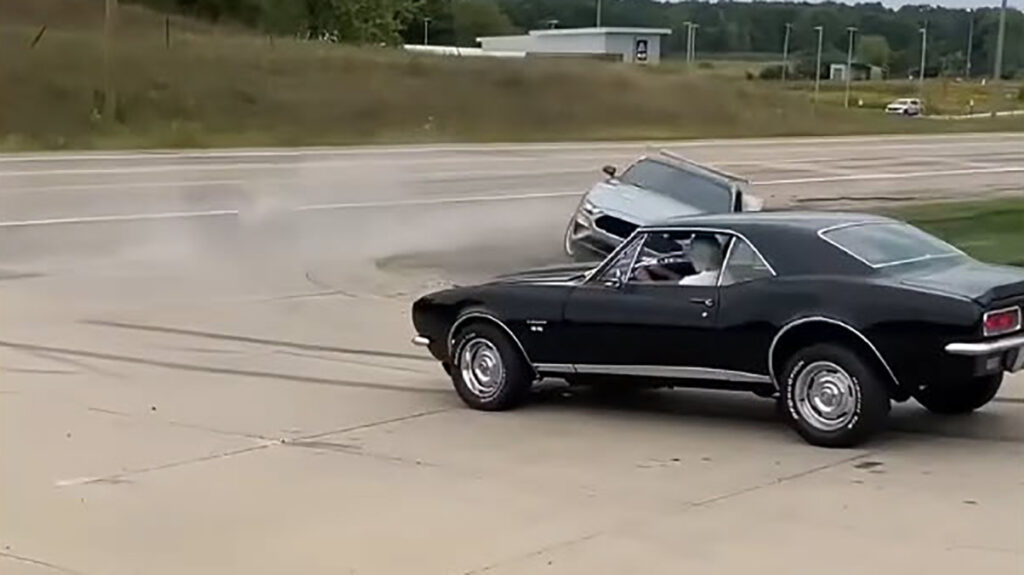 Yep, Another Mustang Crash, But This Might Be The Most Bizarre One Yet - Image Yep, Another Mustang Crash, But This Might Be The Most Bizarre One Yet - Image 10