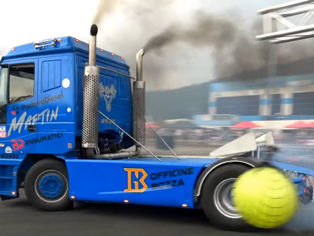 【早い者勝ち】　BIG RIG D hit-the-clip-drifting-big-rig-